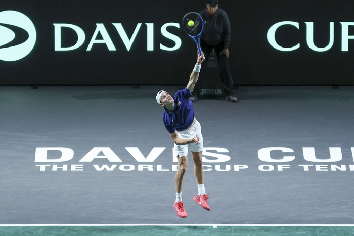 塞尔维亚队豪取三分，晋级希望大增的简单介绍