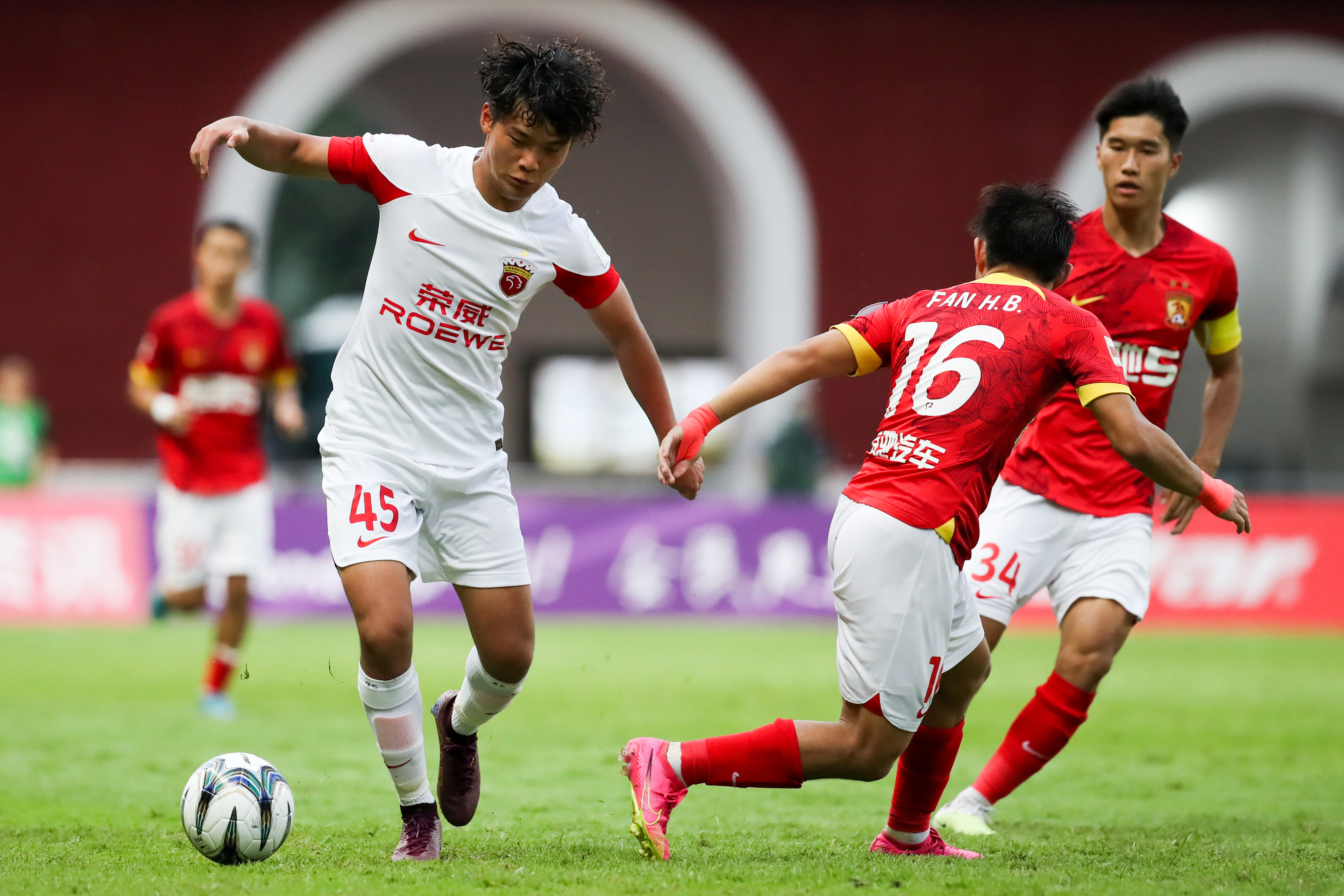 C7游戏平台-包含北马其顿队客场告捷，爱沙尼亚队不敌对手败北的词条