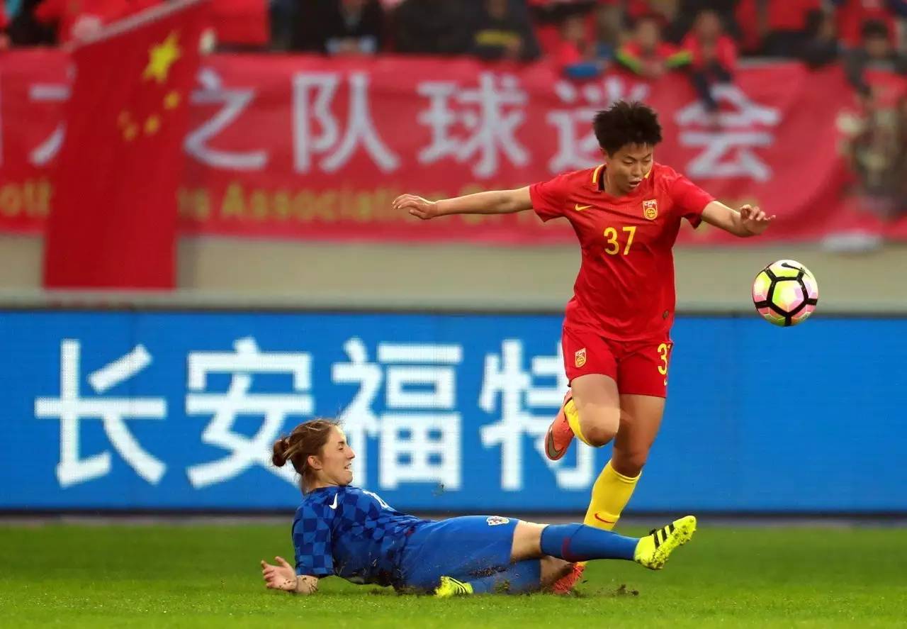 克罗地亚女足大胜乌克兰，晋级八强