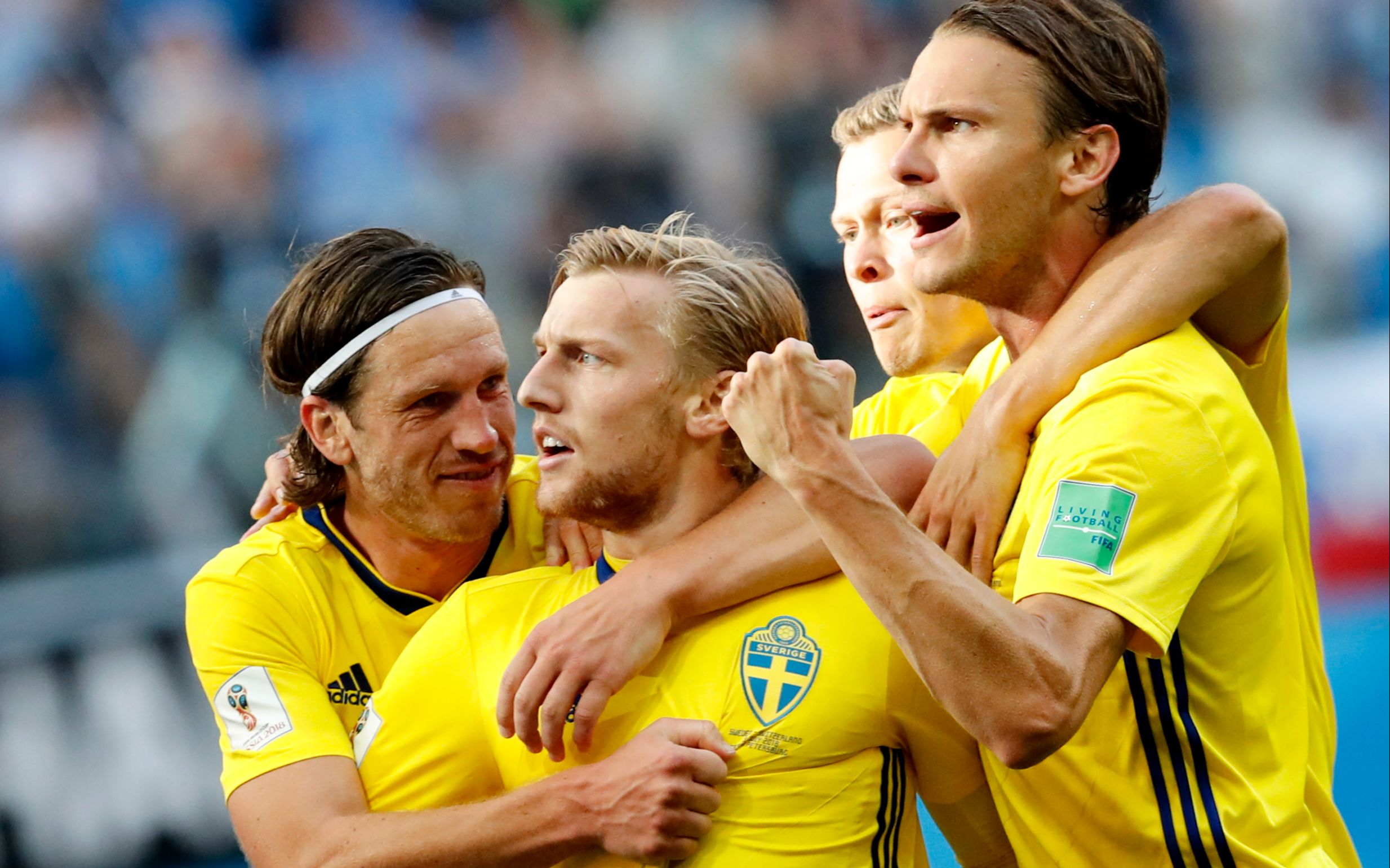 集体防守稳固，带领球队成功抑制对手取胜(排球战术中的集体防守战术的四种基本防守阵型)